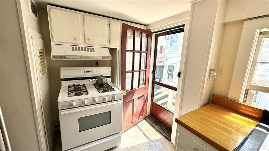 1 Washington St, Marblehead