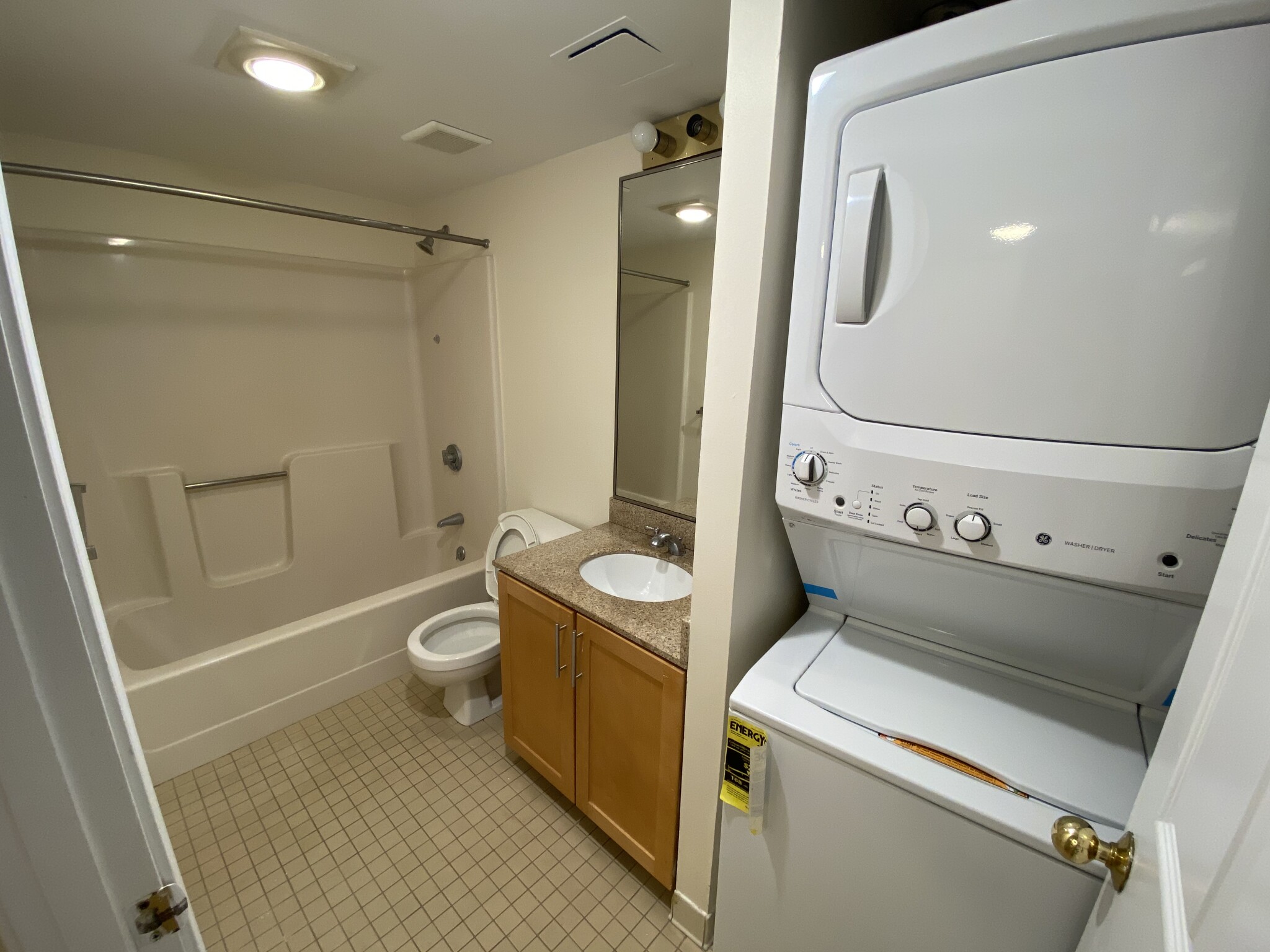 345 Franklin St, Riverside