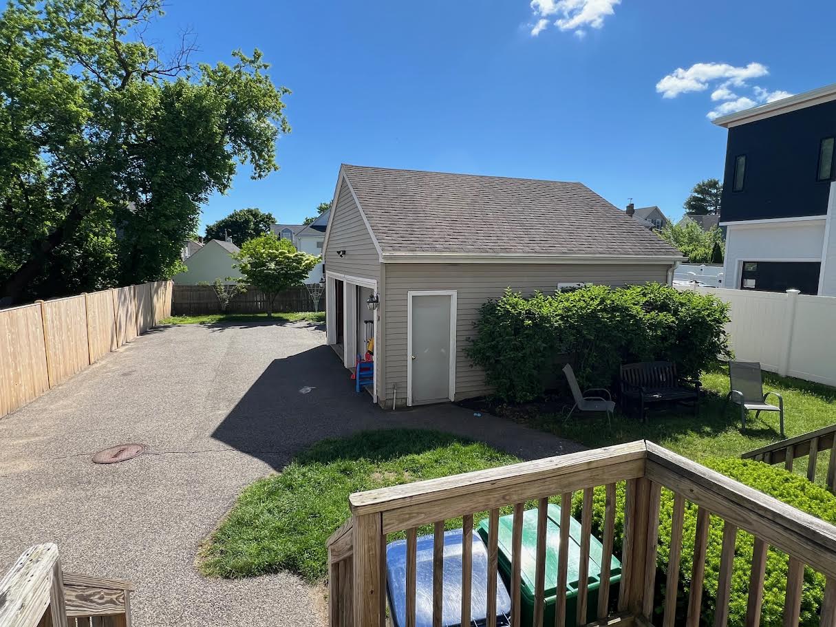 86 Chapel St, Nonantum