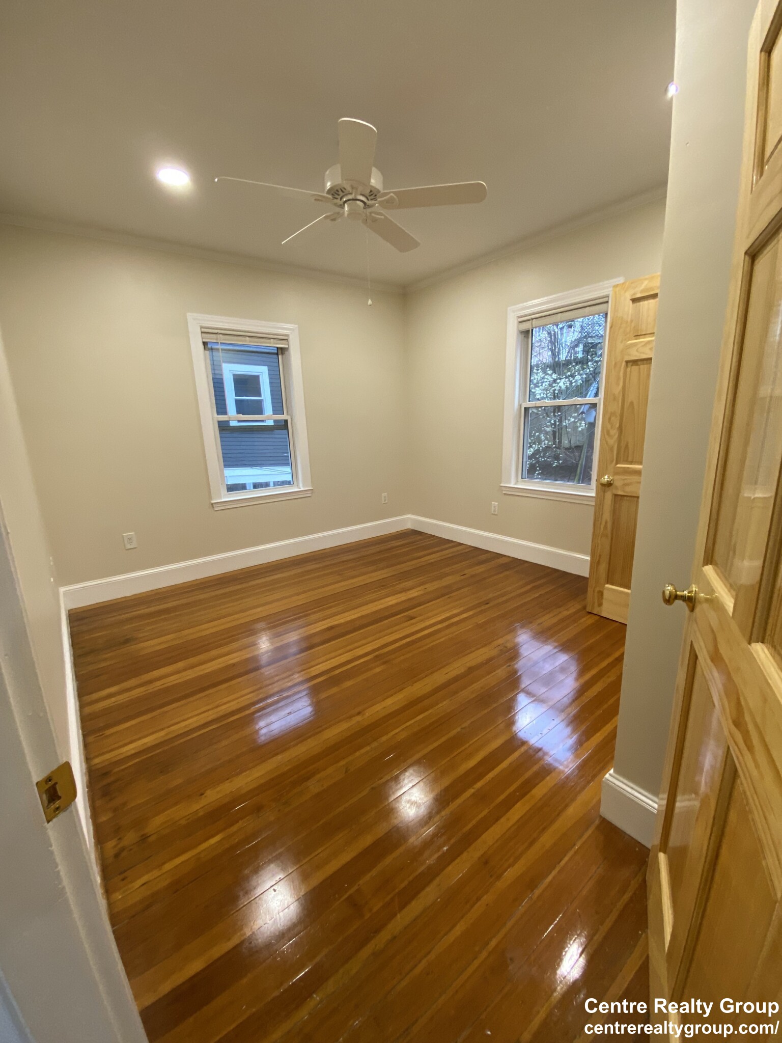 200 Hyde Park Ave, Jamaica Plain