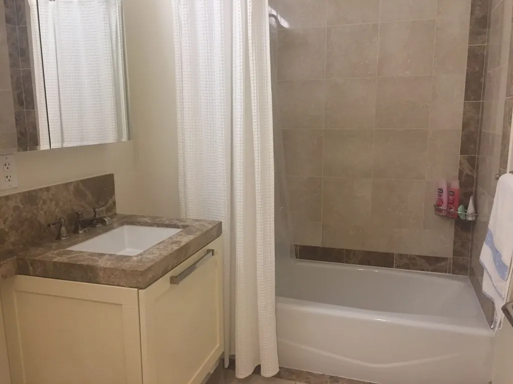 400 Stuart St, Back Bay