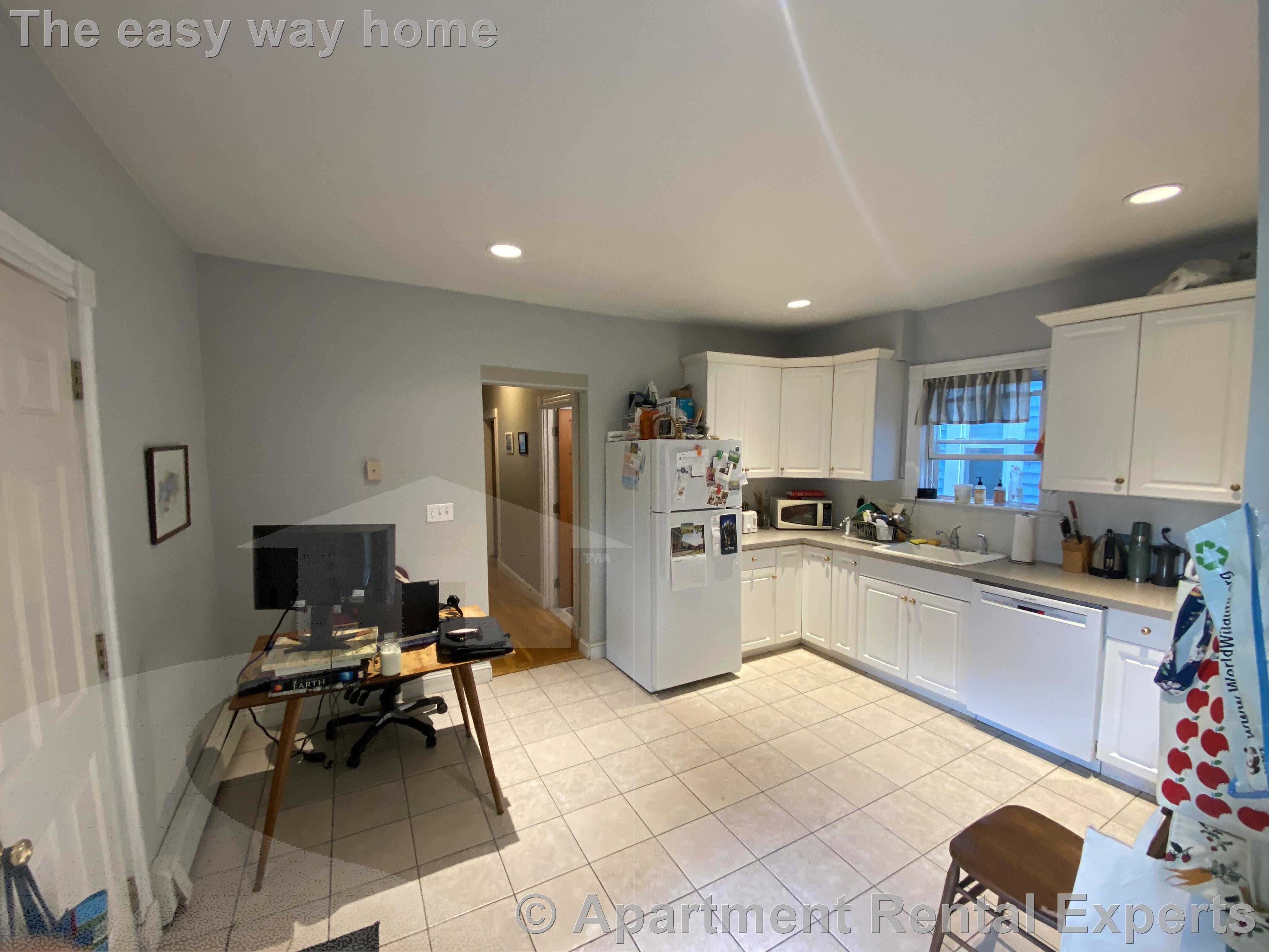 72 Allston St, Cambridgeport