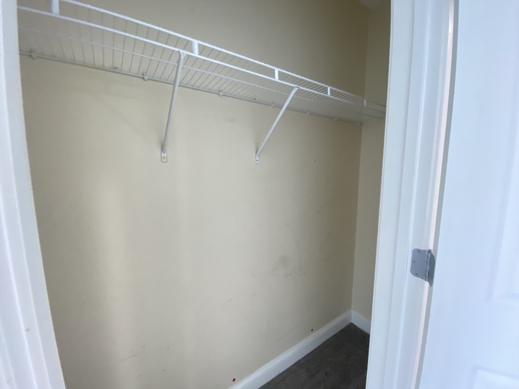 327 Centre St, Jamaica Plain