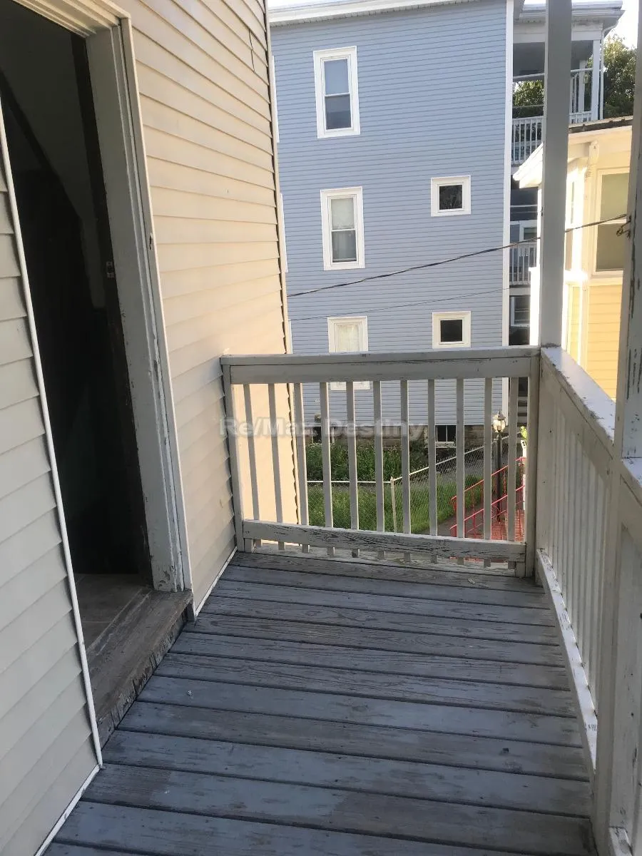 198 Sherman St, North Cambridge