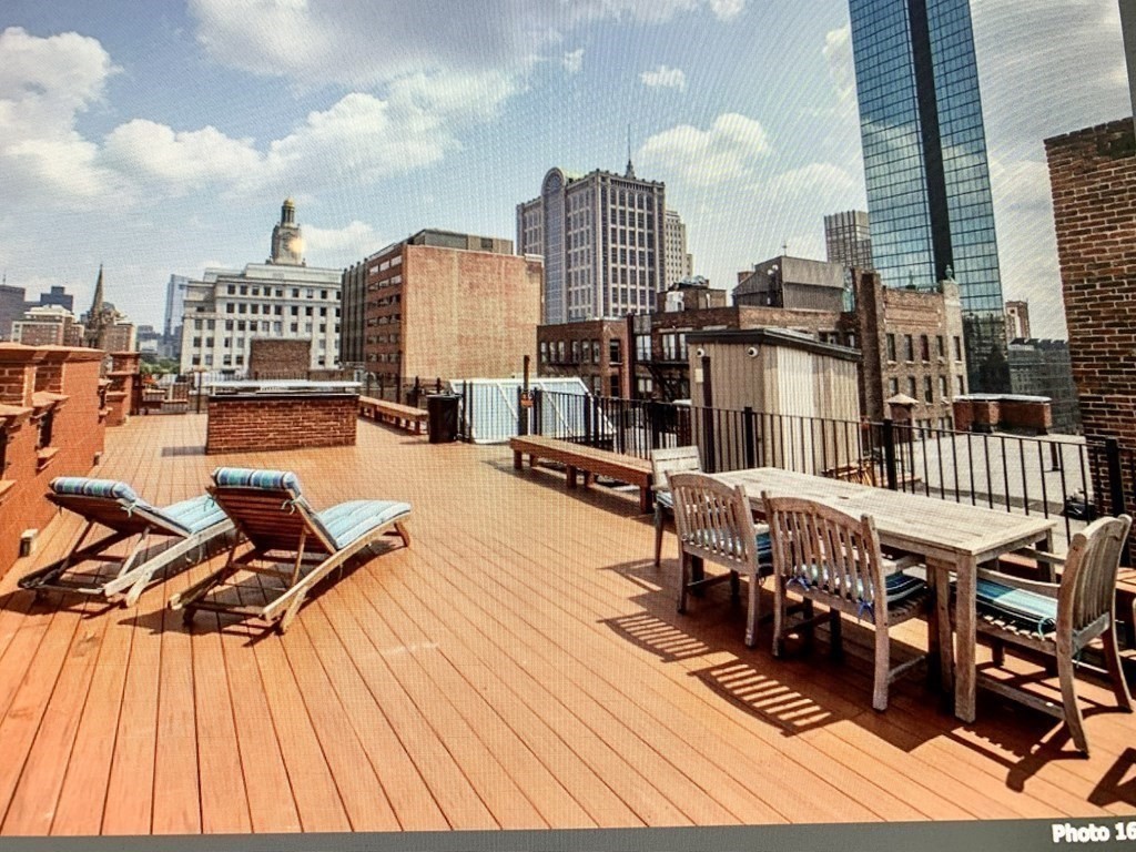 271 Dartmouth St, Back Bay