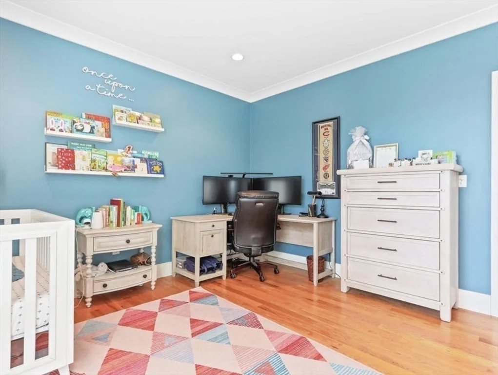 525 E 7th St, South Boston