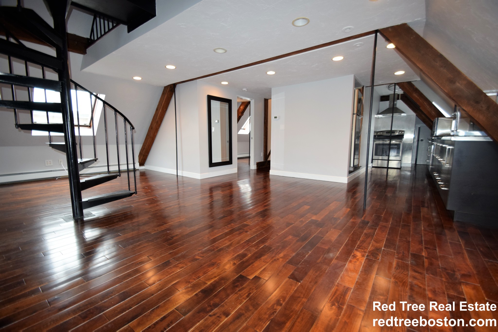 444 Western Ave, Brighton