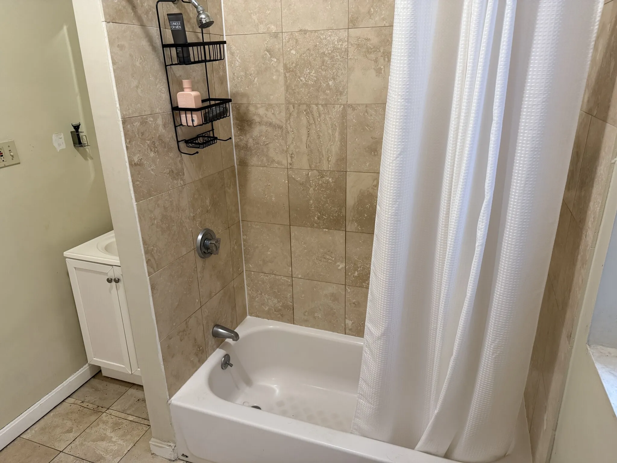 1197 Commonwealth Ave, Allston