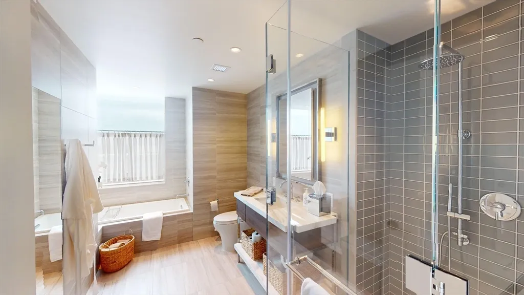 430 Stuart St, Back Bay