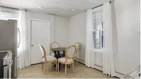 823 Dorchester Ave, Dorchester