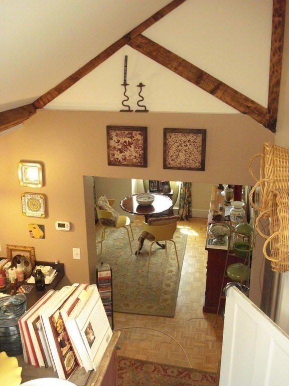 14 Chestnut St, Beacon Hill