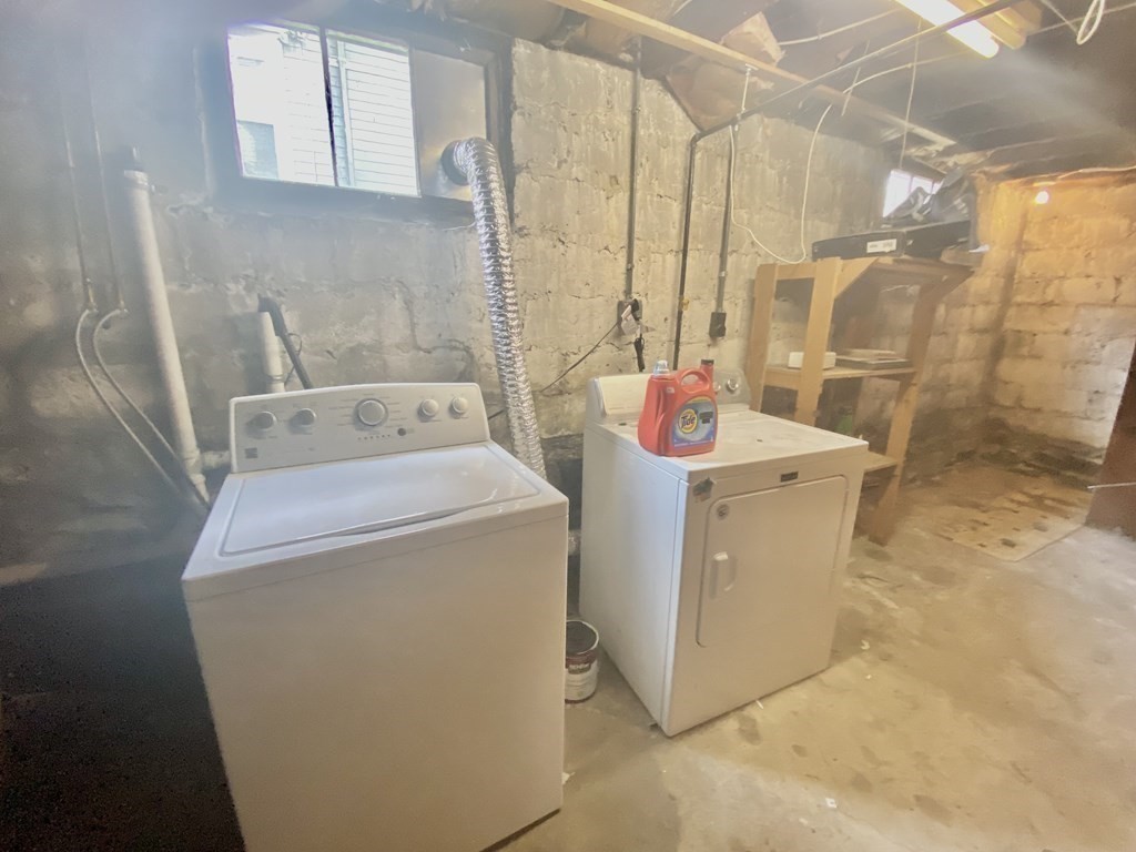 911 Broadway, Davis Square