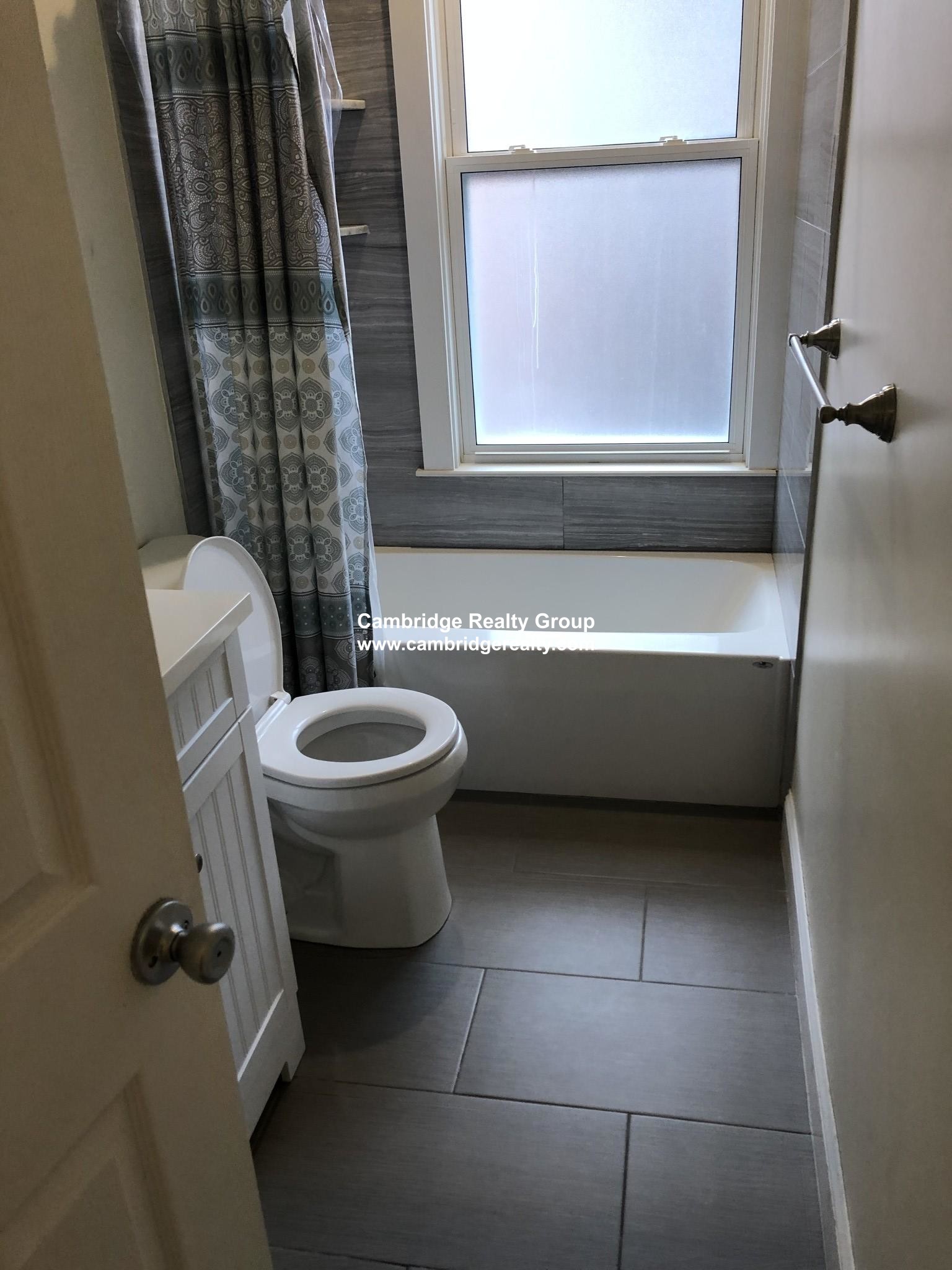 214 Green St, Cambridgeport