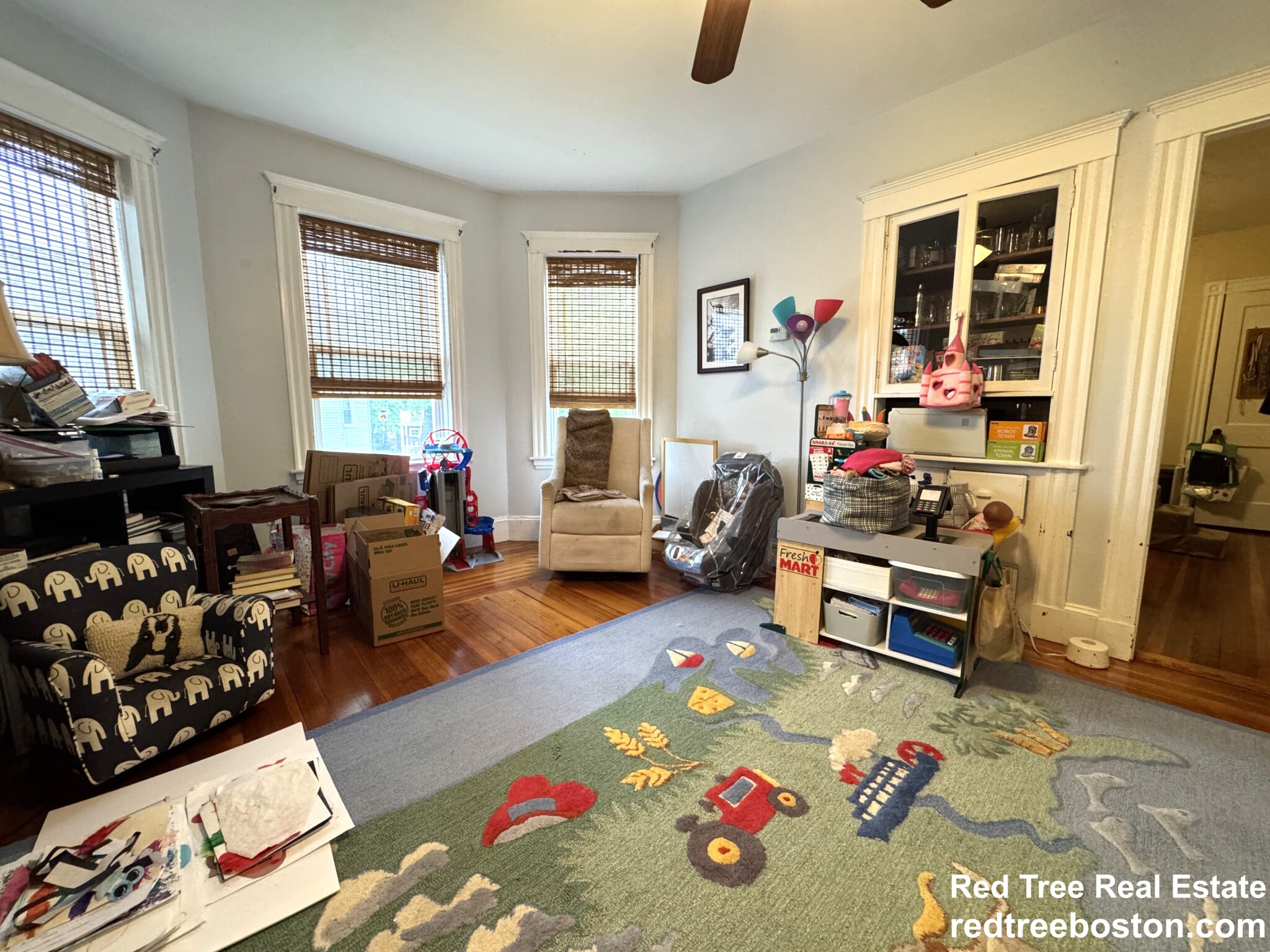 242 Belgrade Ave, Roslindale