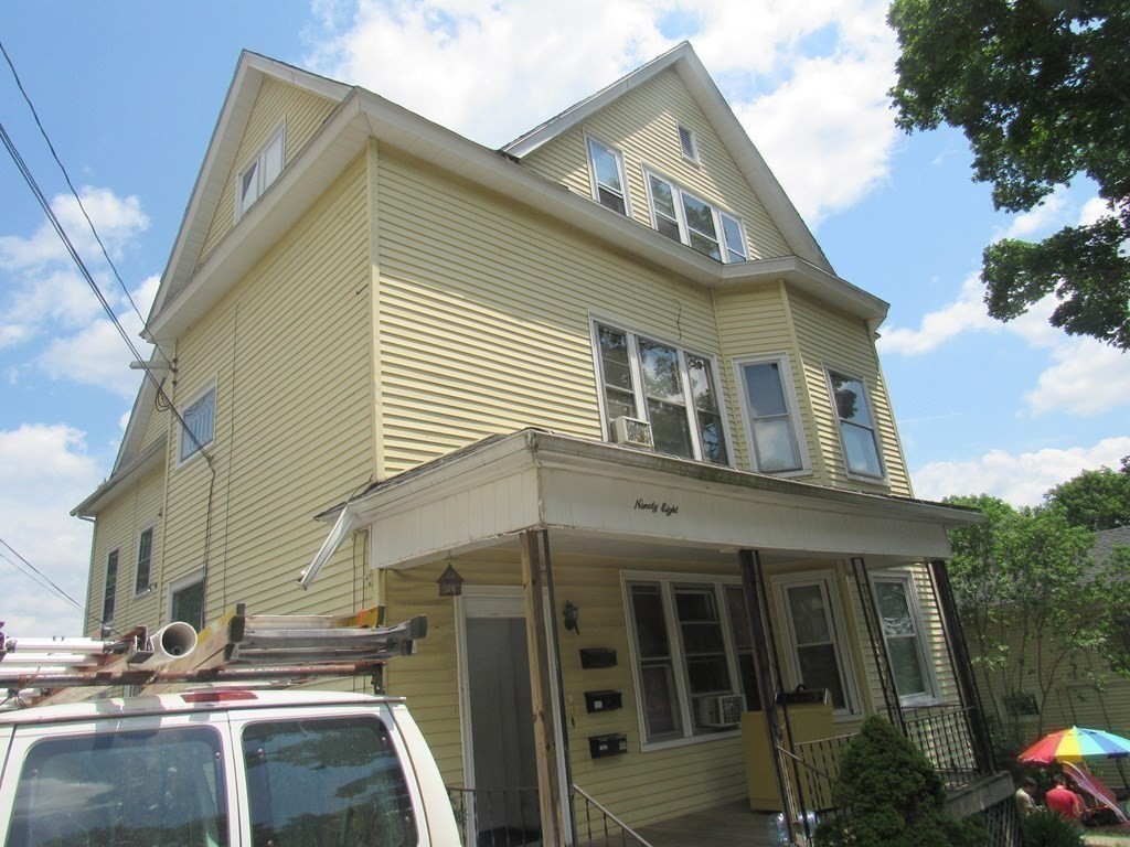 98 Brookline St, Webster Square