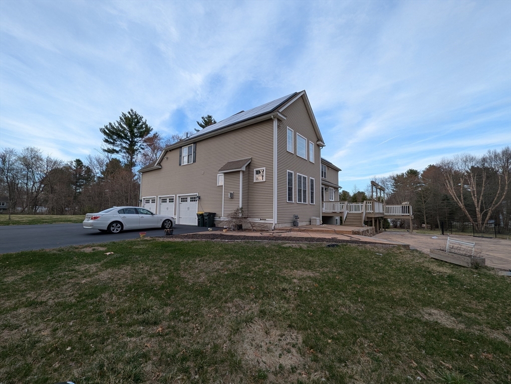 19 Plain St, Franklin