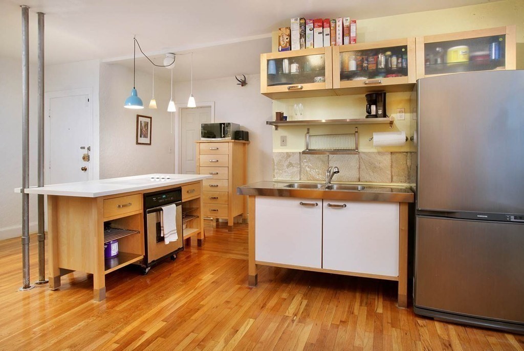 114 Strathmore, Brighton