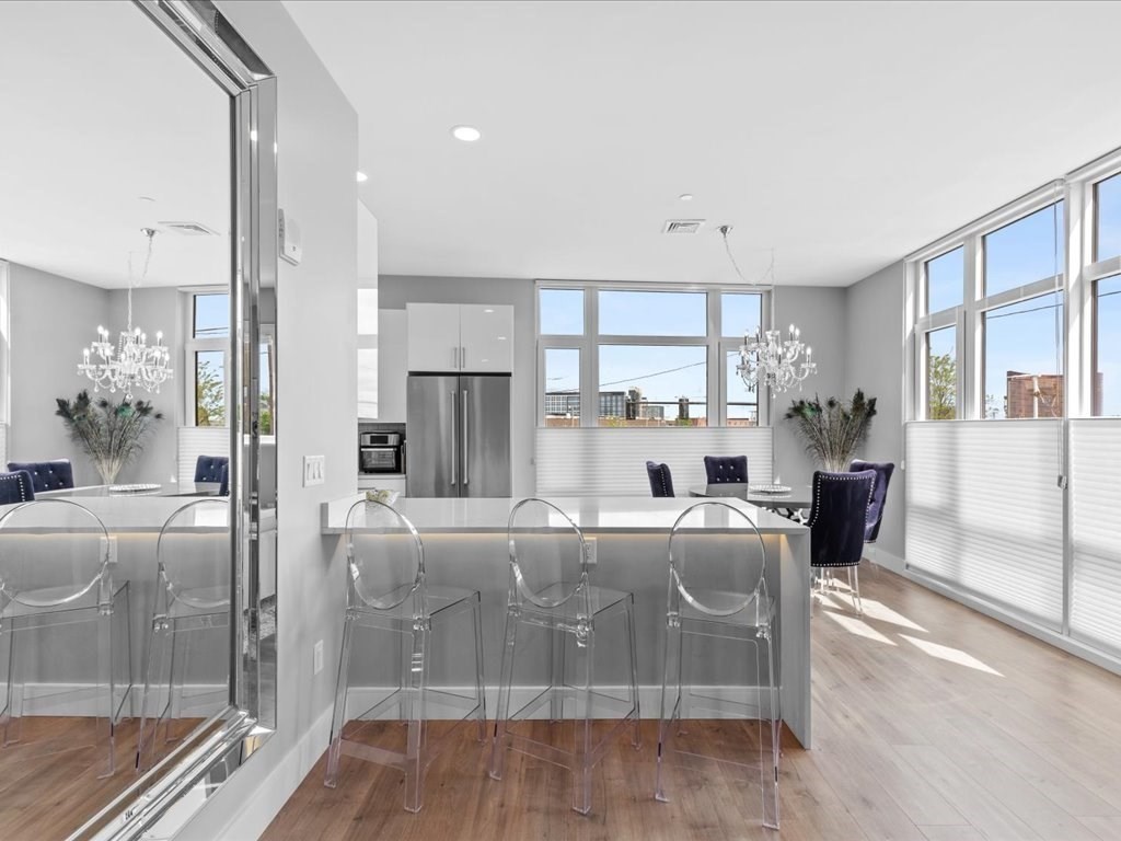 610 Rutherford Ave, Charlestown