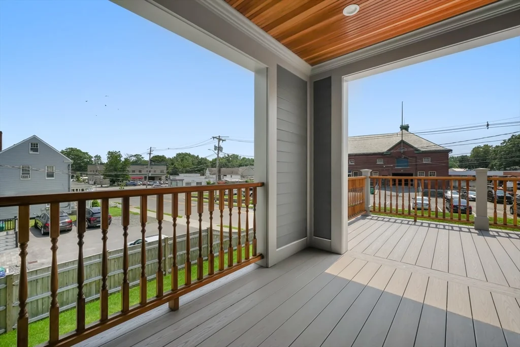 99 Crafts St, Newtonville
