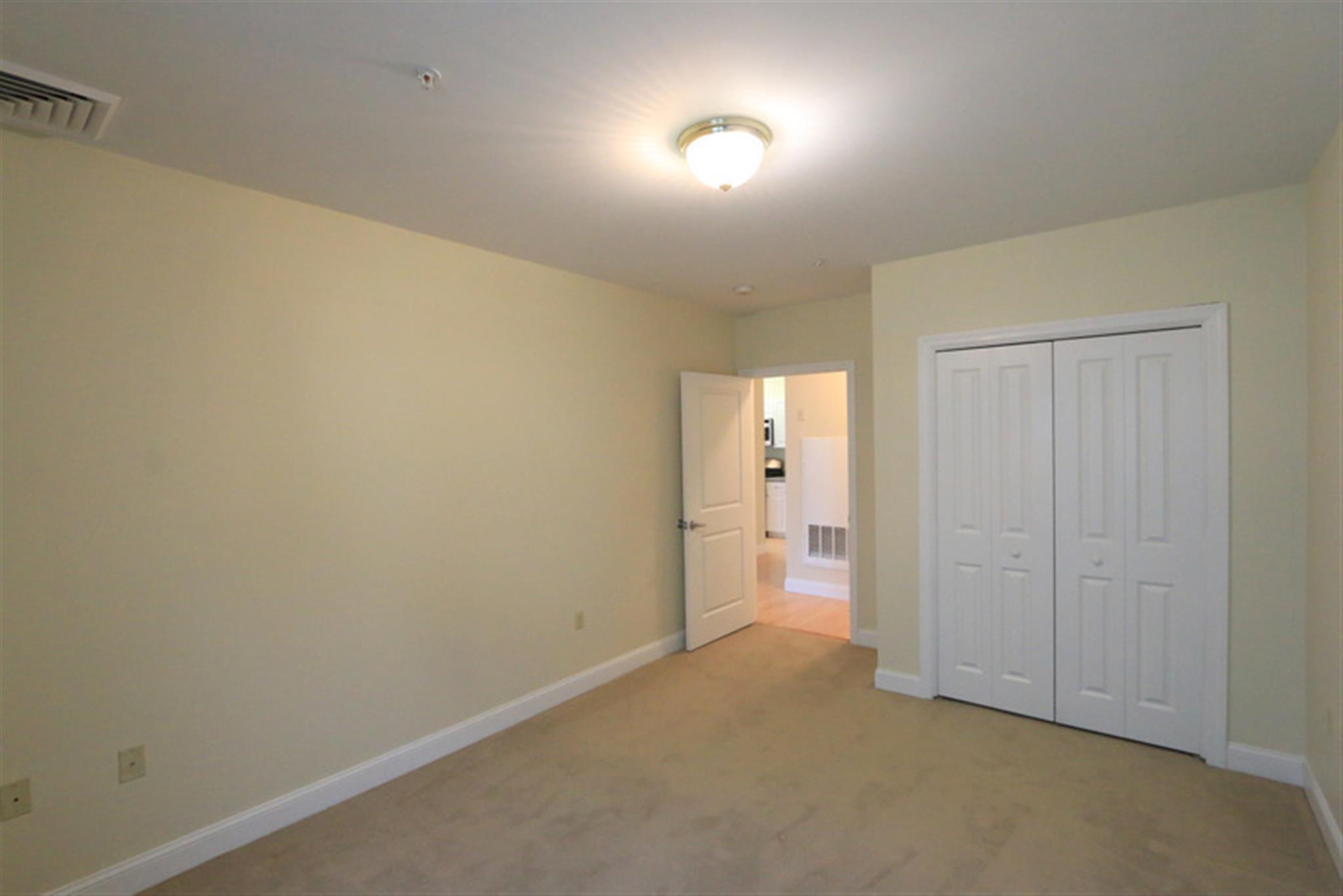 21 Brookline St, Cambridgeport