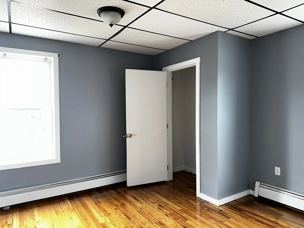 189 Fifth St, Fall River