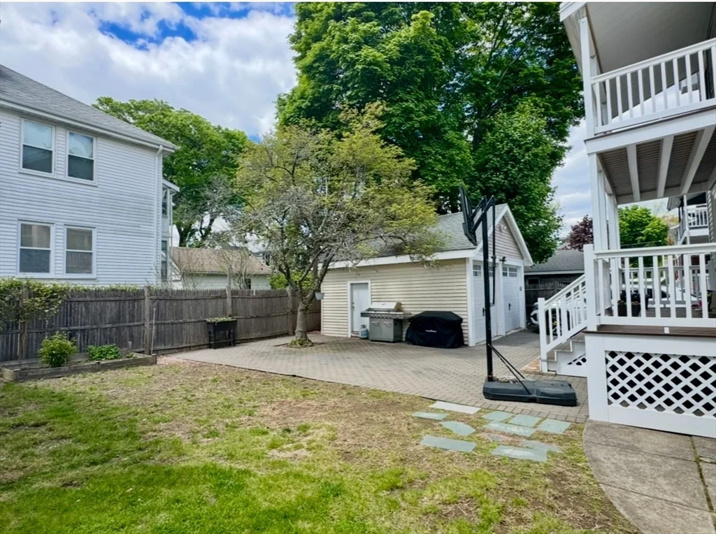 6 Dalton Rd, Belmont
