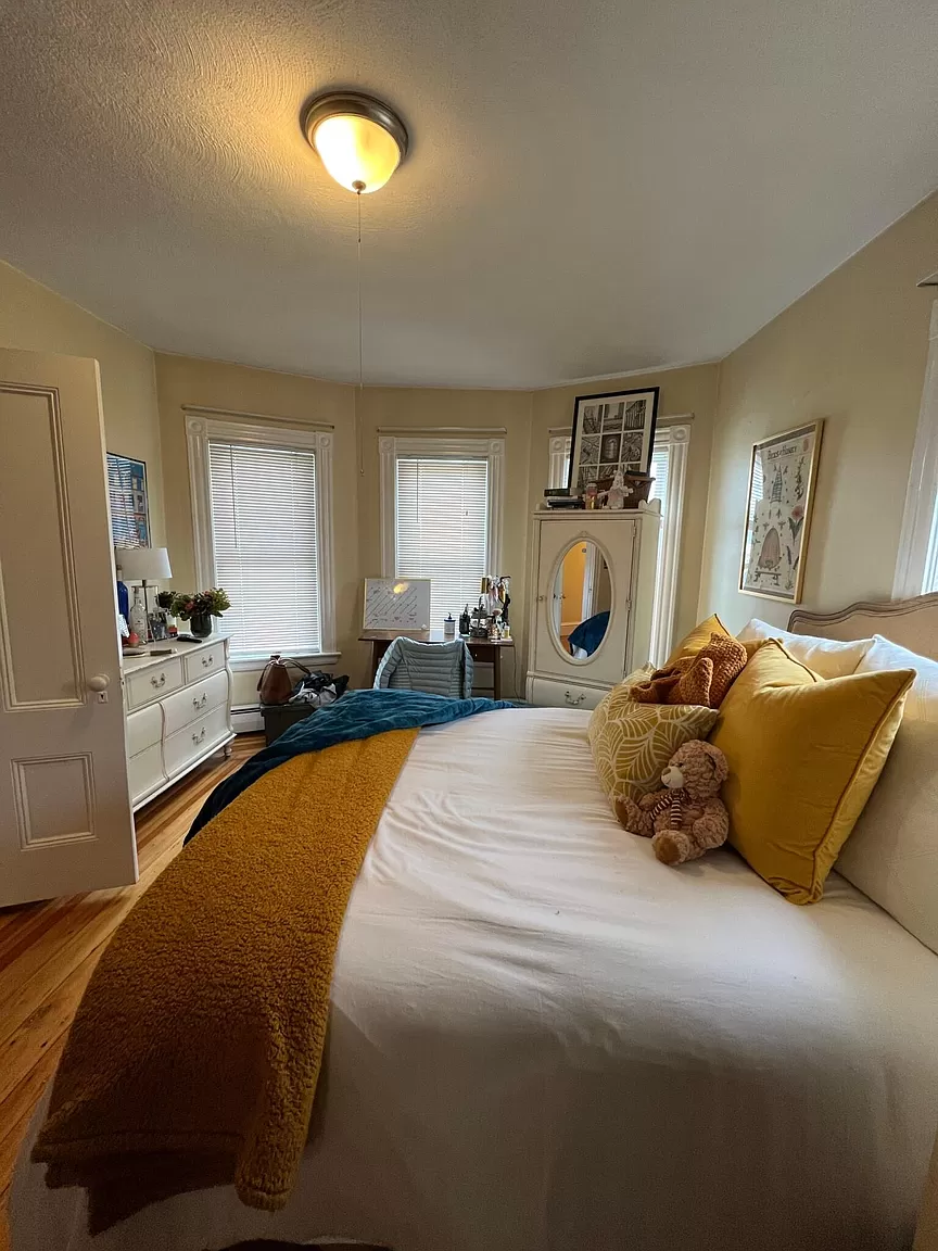 2 Gilson Ter, Spring Hill