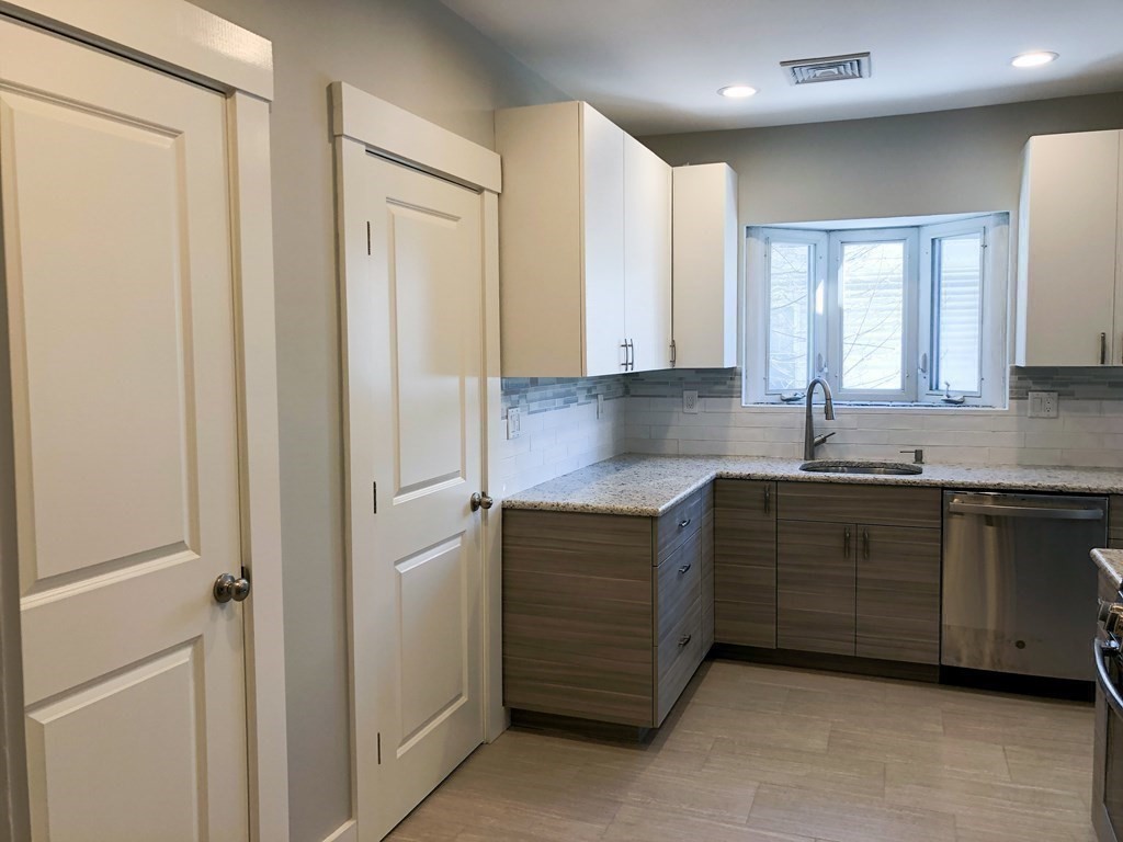 163 Tremont St, Newton Corner