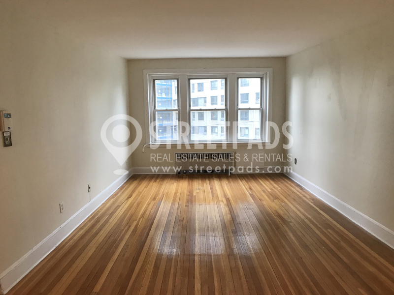 33 Lancaster Ter, Corey Hill