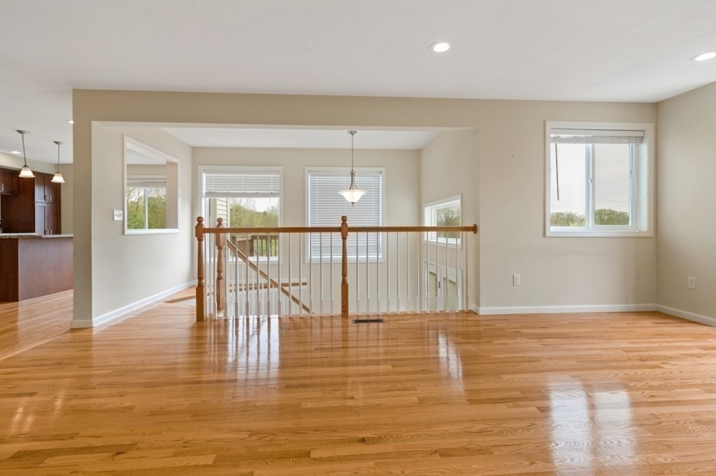 39 John Hancock Dr, Ashland