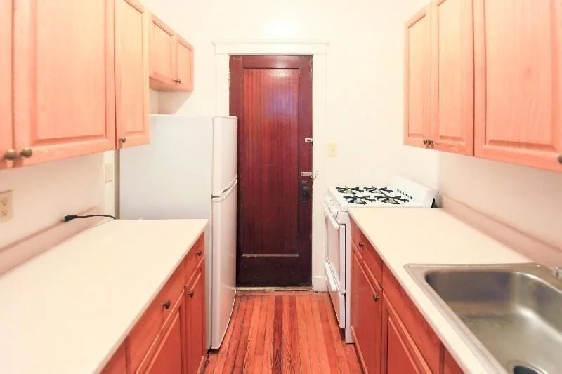 115 Peterborough St, Fenway