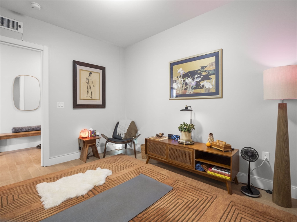 9 Central St, Spring Hill