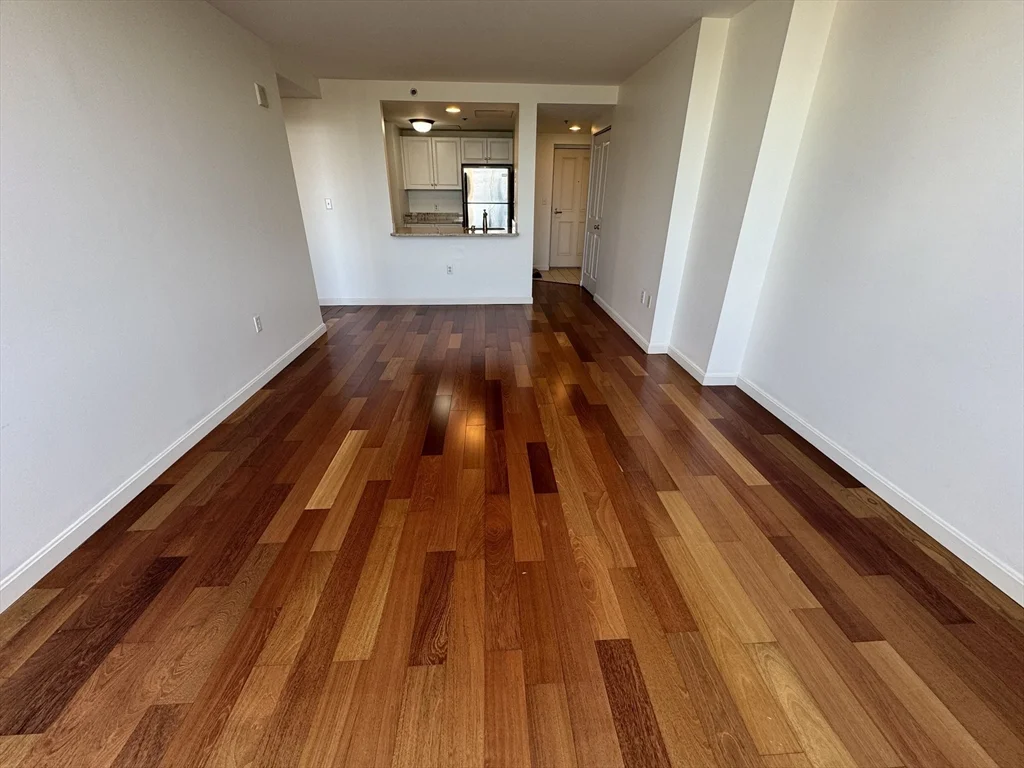 10 Museum Way, East Cambridge