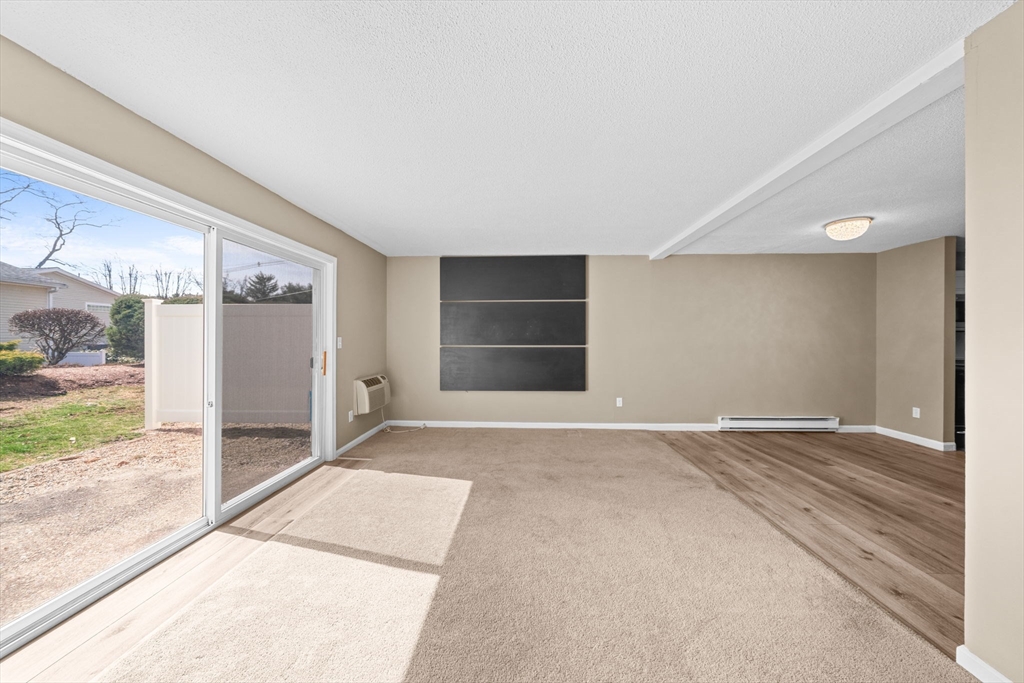 741 Washington St, Easton