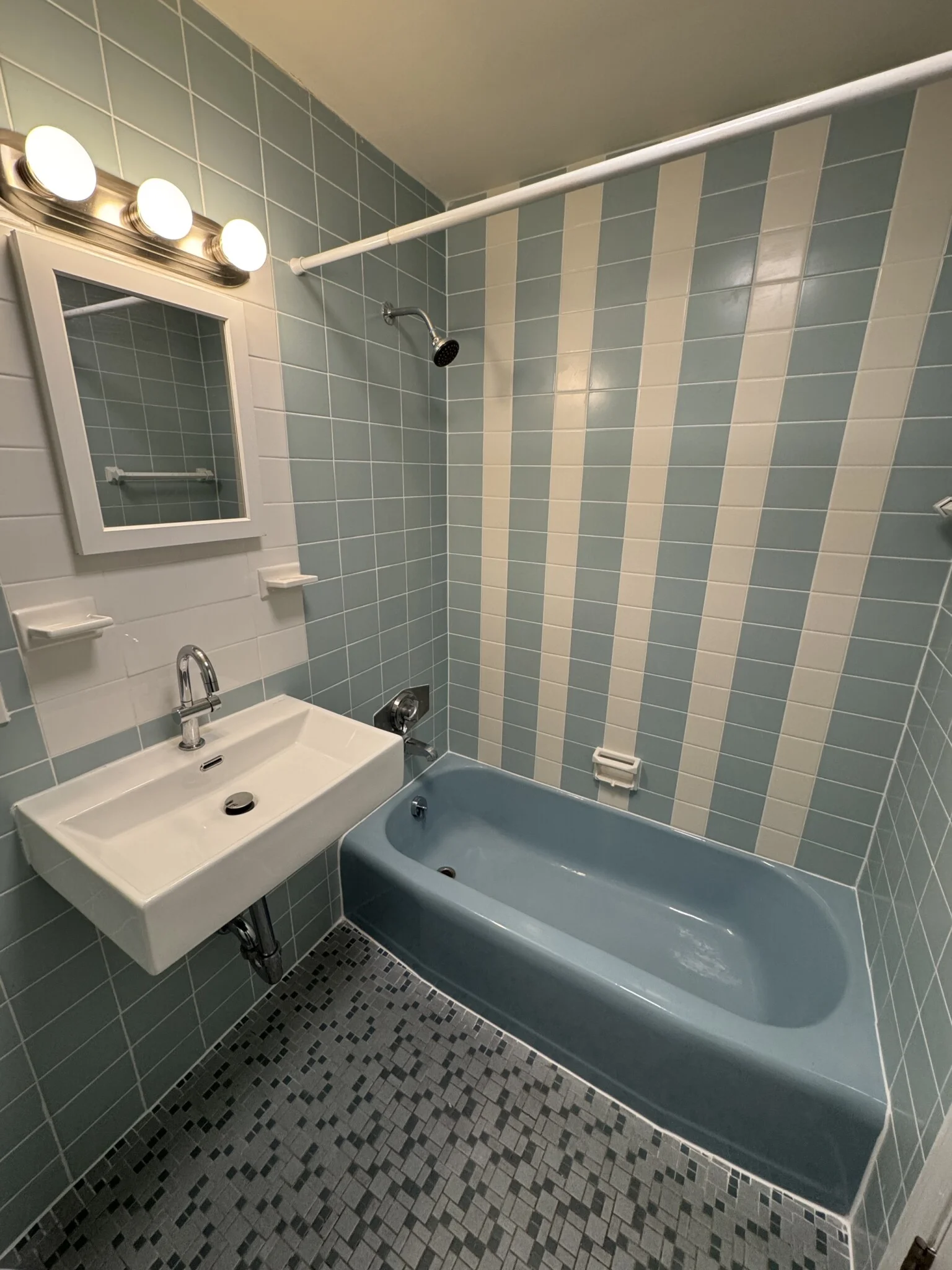 2018 Commonwealth Ave, Brighton