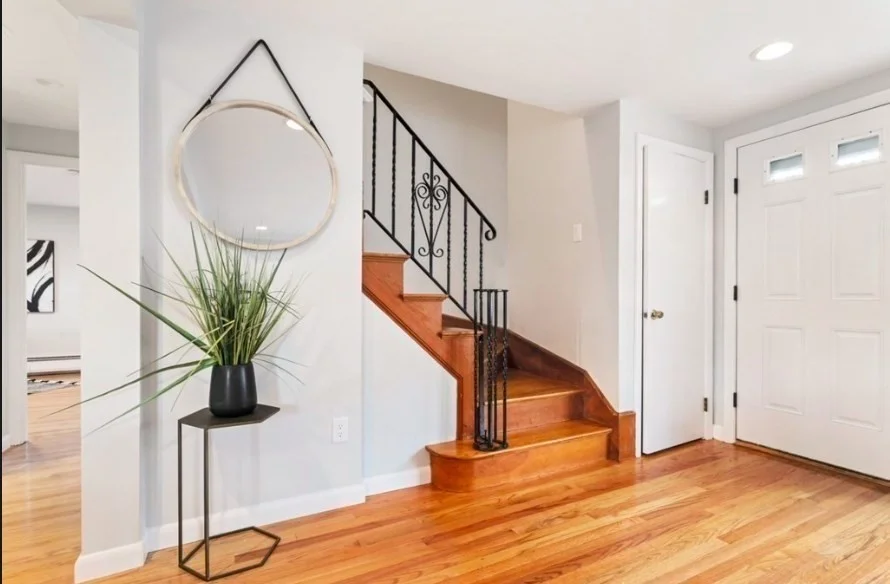 35 Serino Way, Saugus