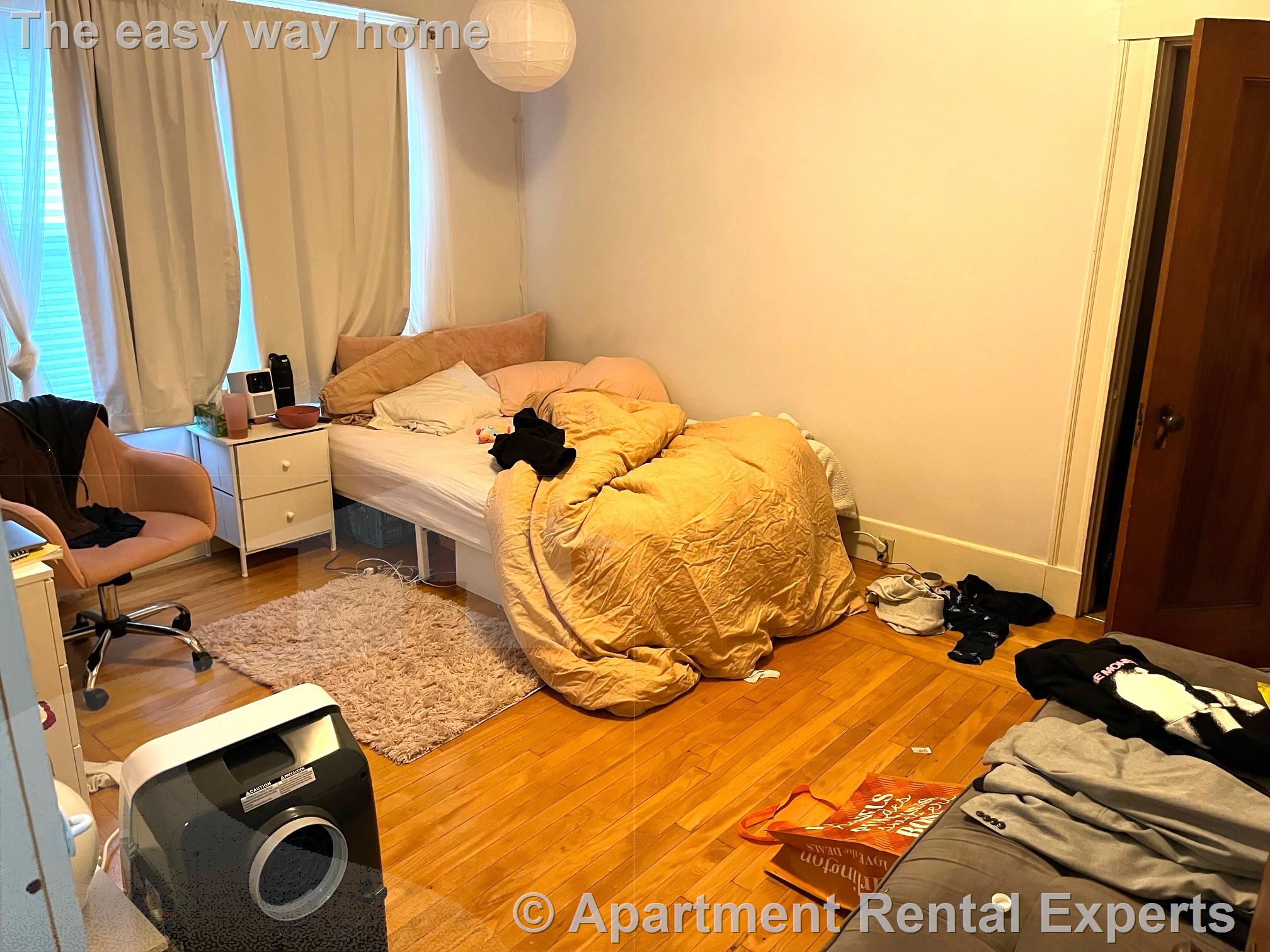 16 Chetwynd Rd, Tufts