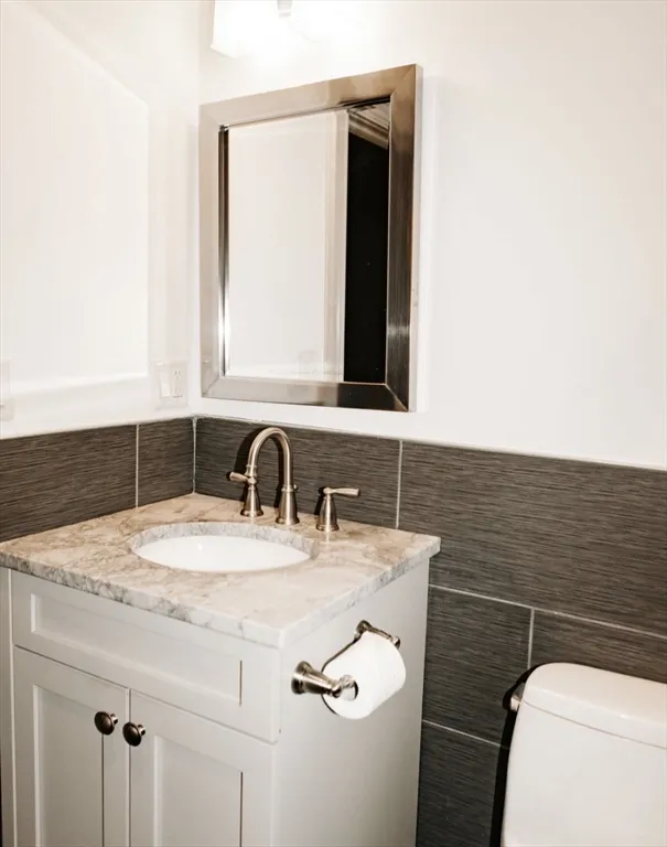 643 East 5th St, South Boston