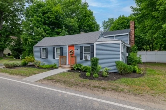 220 Stockbridge Rd, Scituate