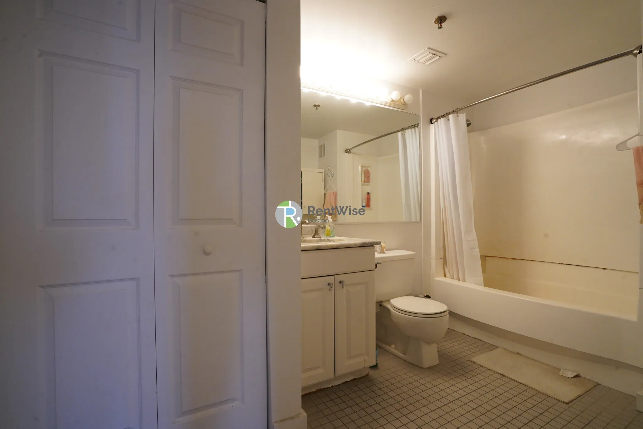15 North Beacon St, Allston