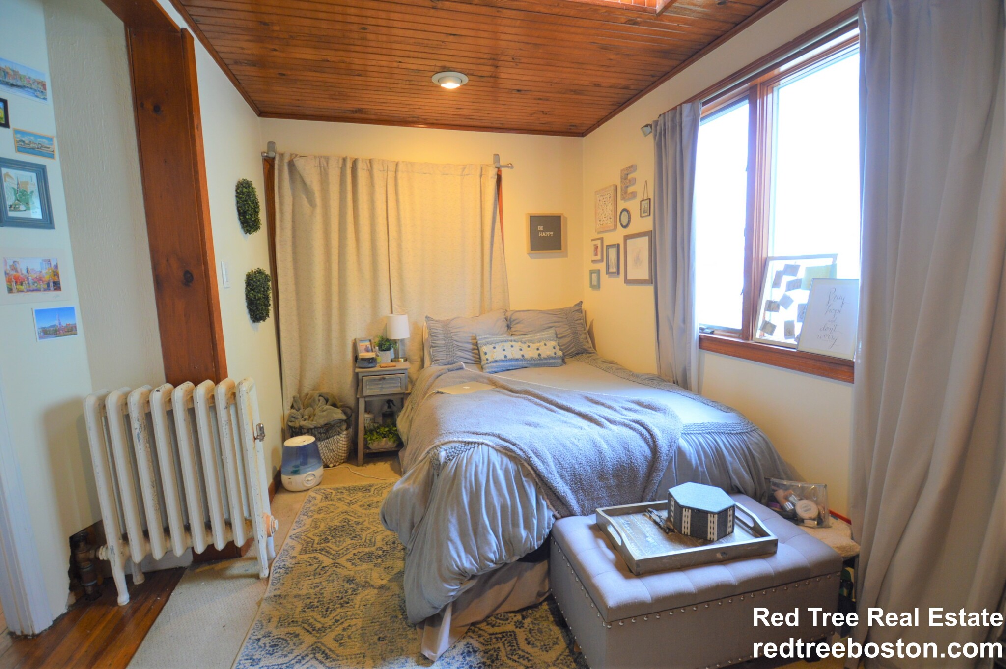 14 Breck Ave, Oak Square