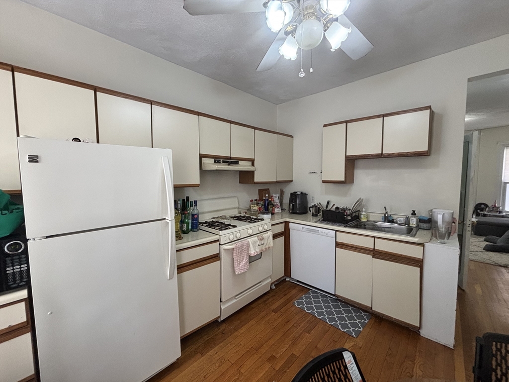 35A Harvard Ave, Brookline Village