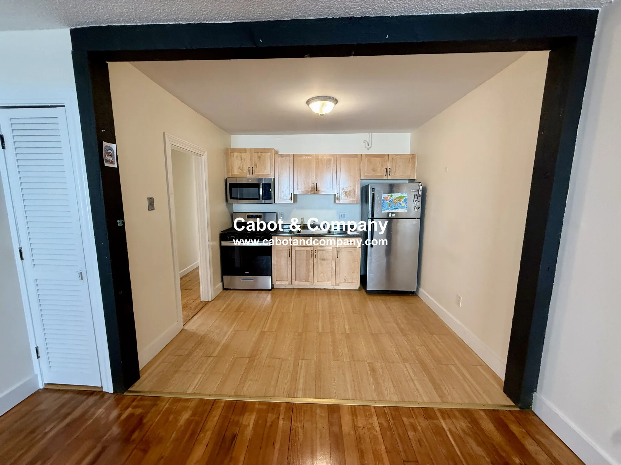 18 Roberts St, Brookline