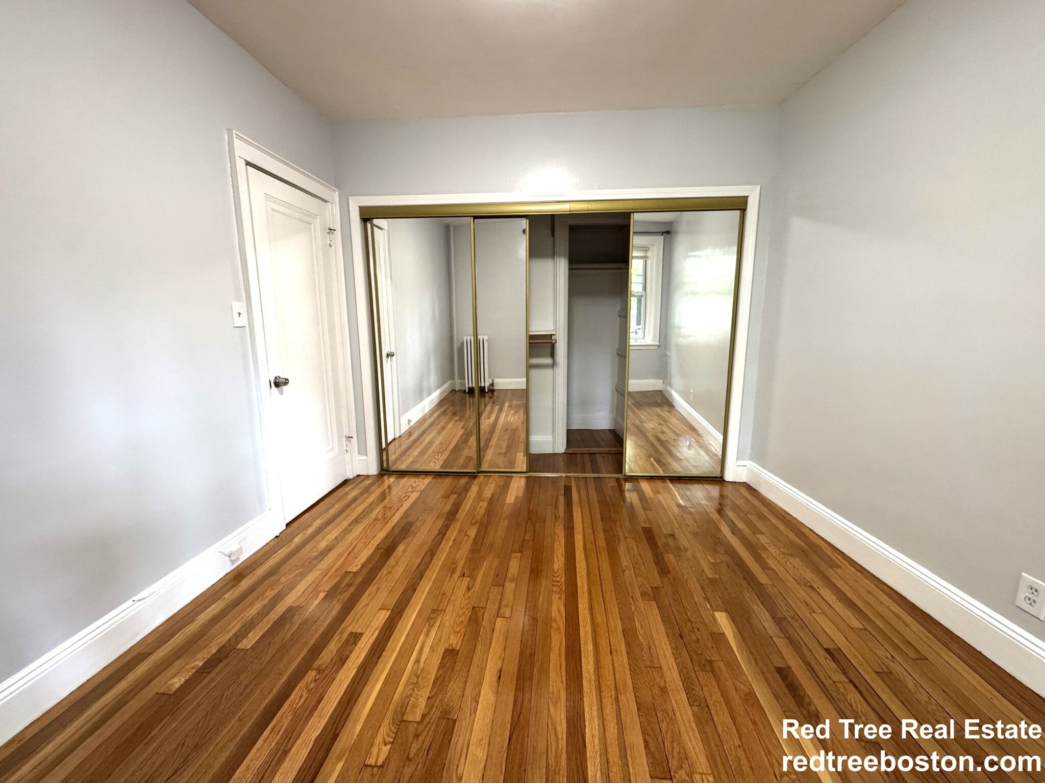 52 Strathmore Rd, Brighton