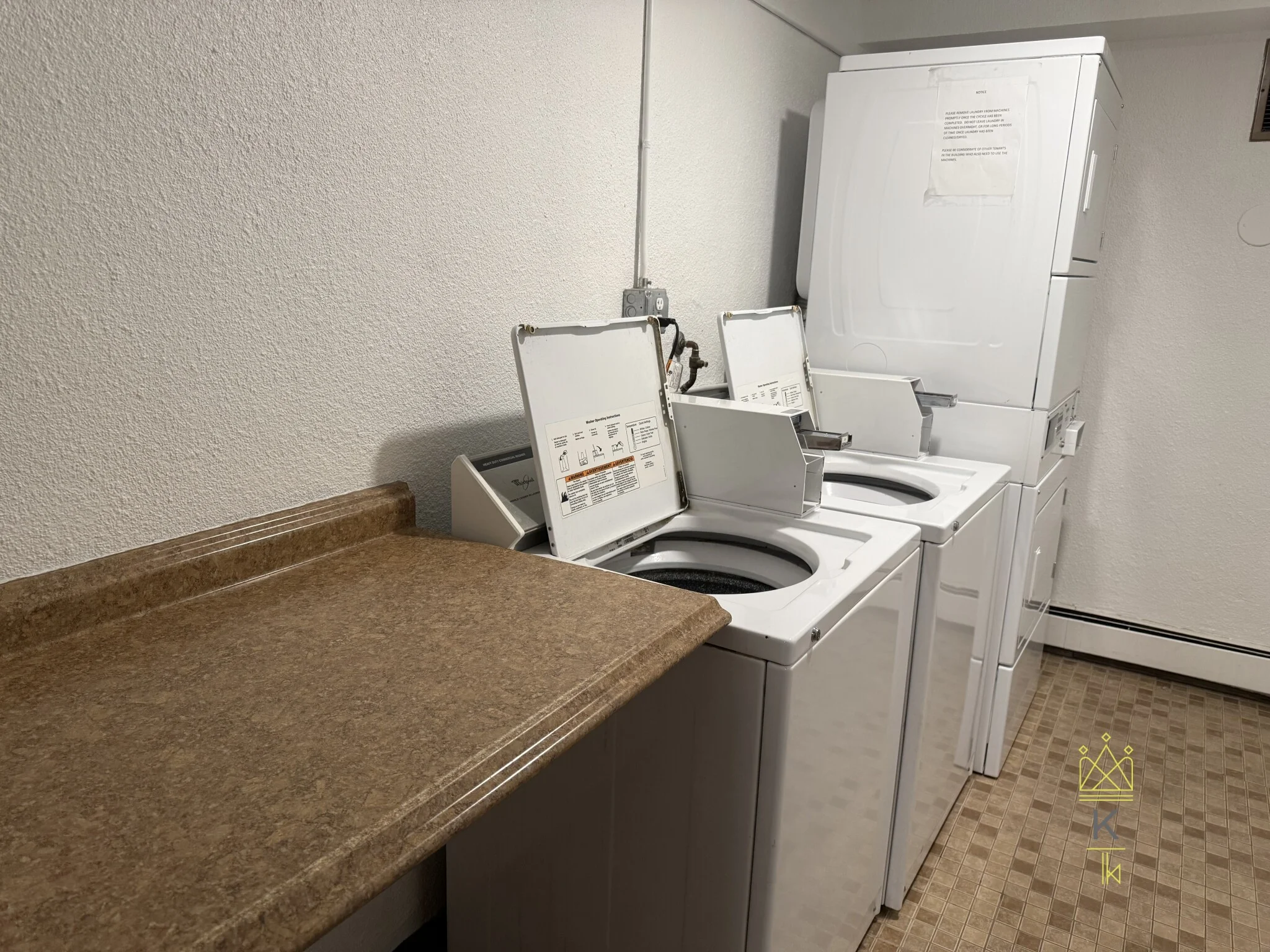 81 Green St, North Brookline