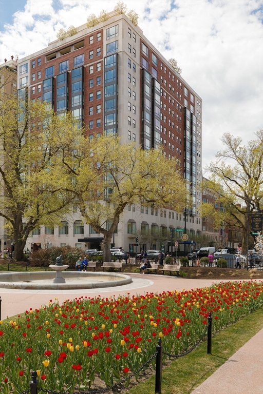 2 Commonwealth Ave, Back Bay