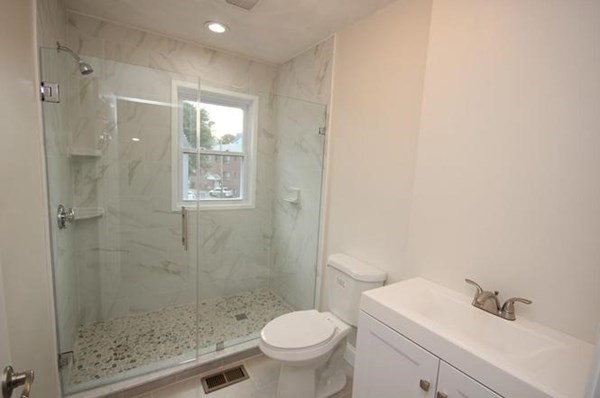 23 Williams St, Waltham