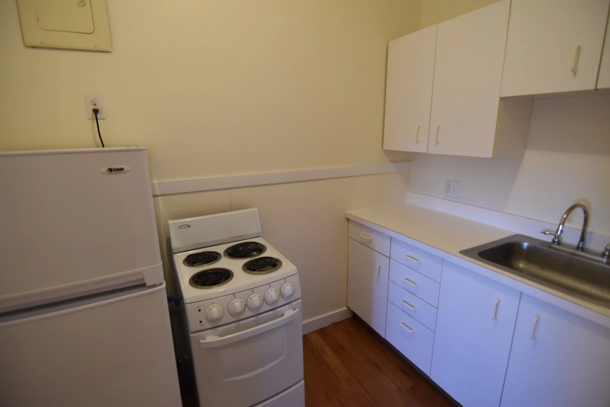 504 Beacon St, Fenway