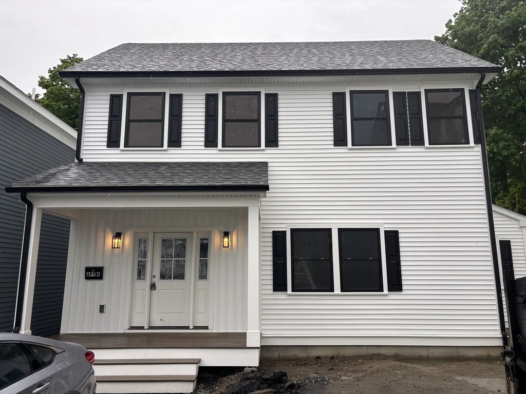 72 Prospect St, Clinton