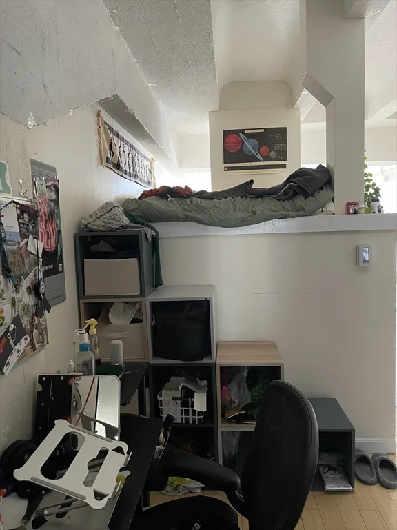 12 Stoneholm, Fenway